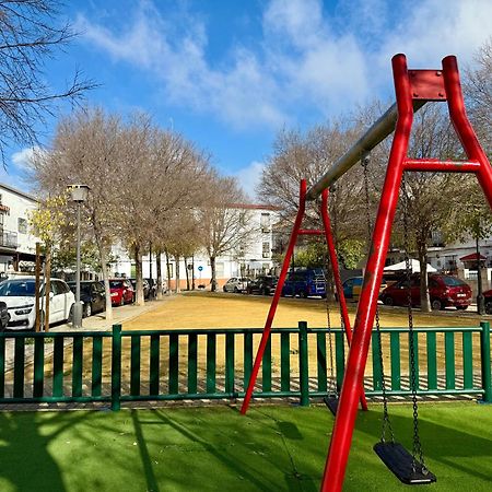 סביליה Apartamento Turistico Ciudad Jardin - Nervion. מראה חיצוני תמונה